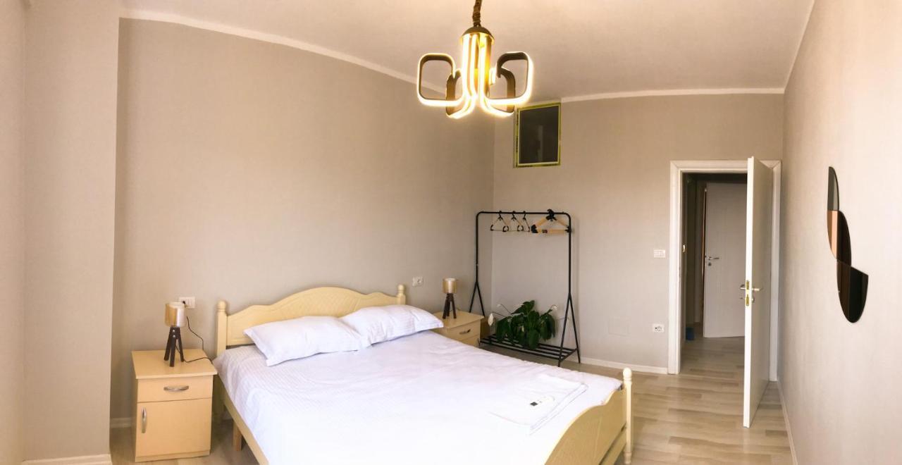 Diti'S Apartment Shkodër エクステリア 写真